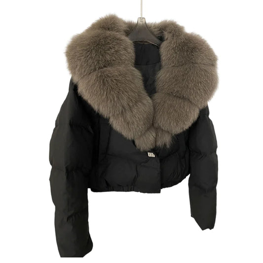 Women's short, fashionable and warm jacket with faux fur collar